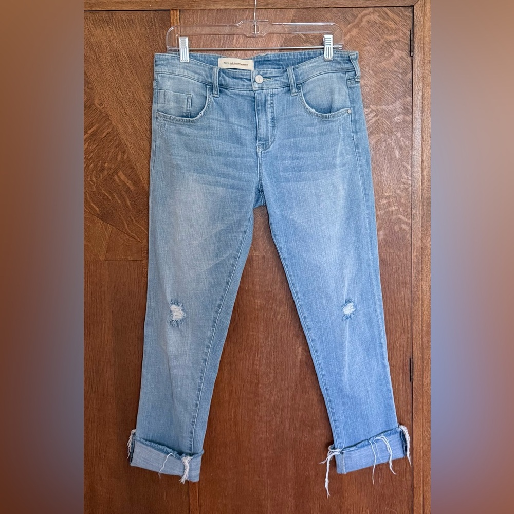 Pilcro slim girl fit jeans w/stretch distressed EUC